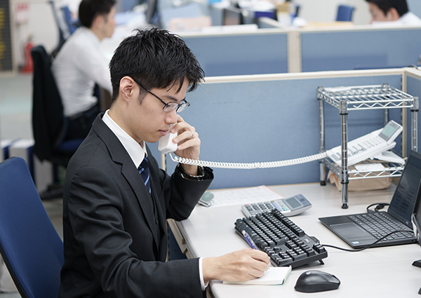 お問い合わせフォームから相談